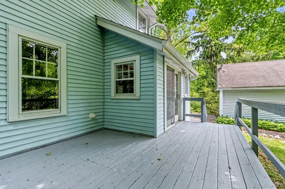 102 E Market Street Hyde Park, NY 12538