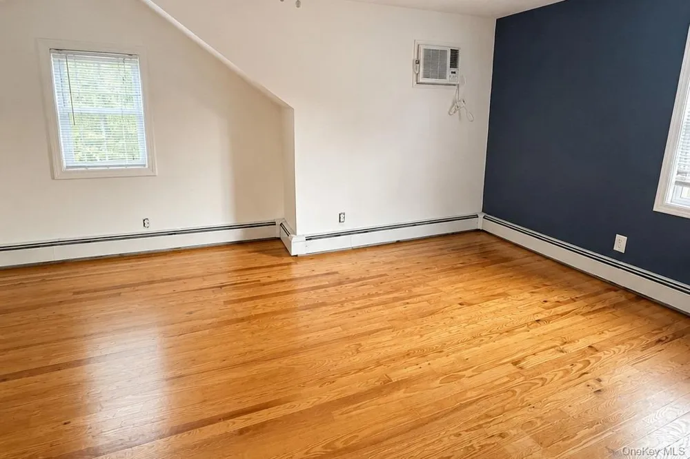 4 Brown Street West Babylon, NY 11704