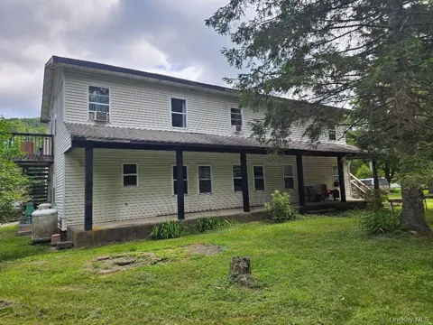 624-634 Oakland Valley Road