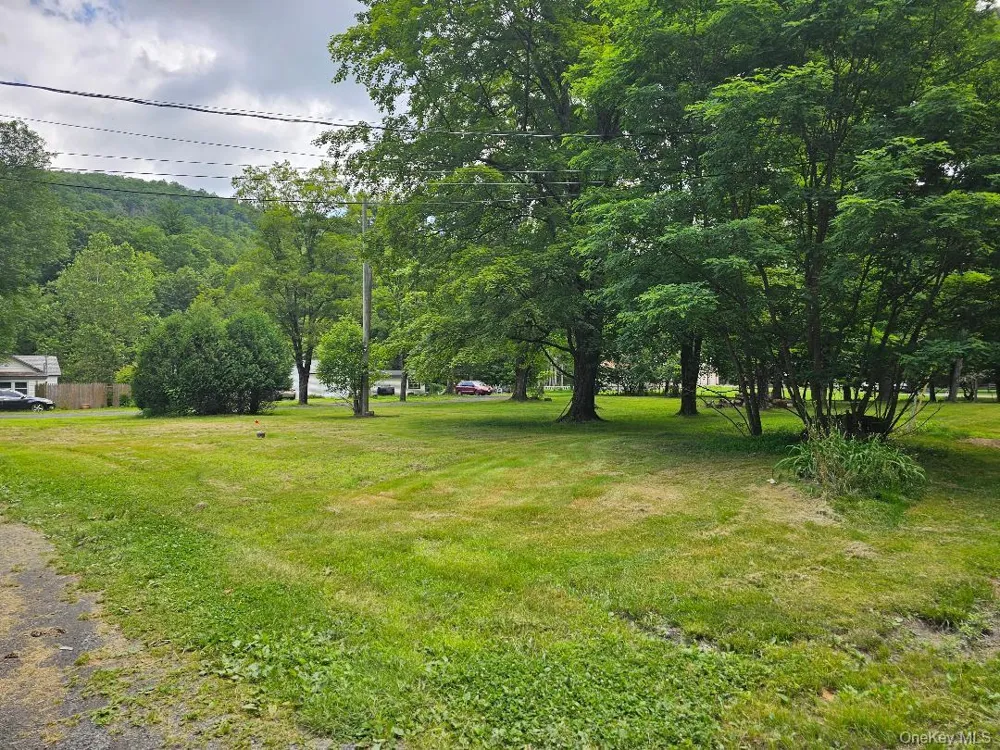 624-634 Oakland Valley Road Cuddebackville, NY 12729