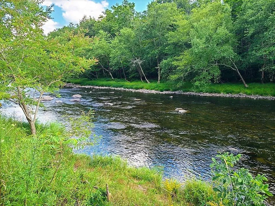 624-634 Oakland Valley Road Cuddebackville, NY 12729