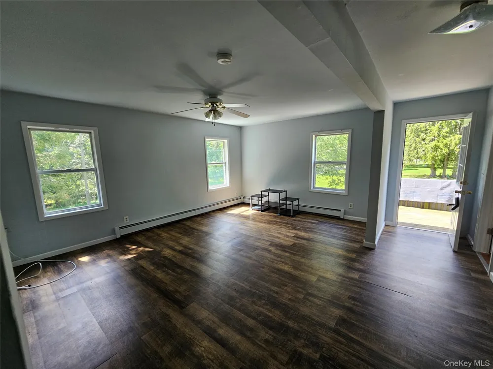 624-634 Oakland Valley Road Cuddebackville, NY 12729