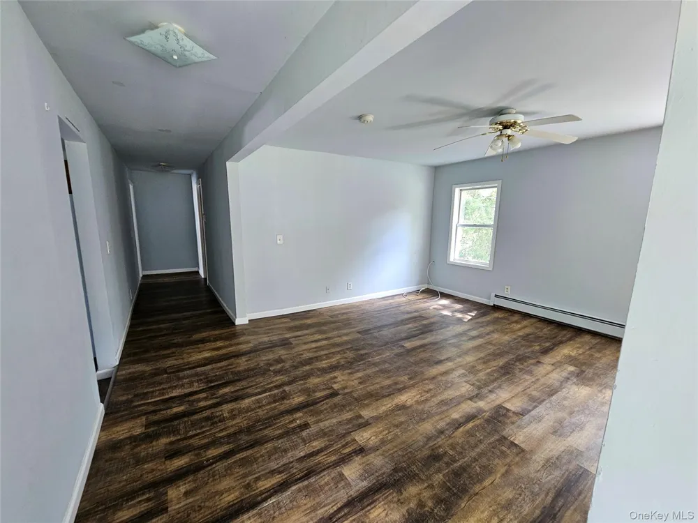 624-634 Oakland Valley Road Cuddebackville, NY 12729