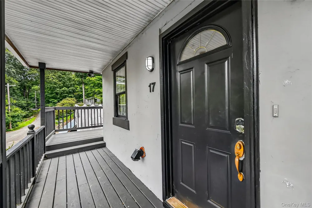 17 Underhill Trail Monroe, NY 10950