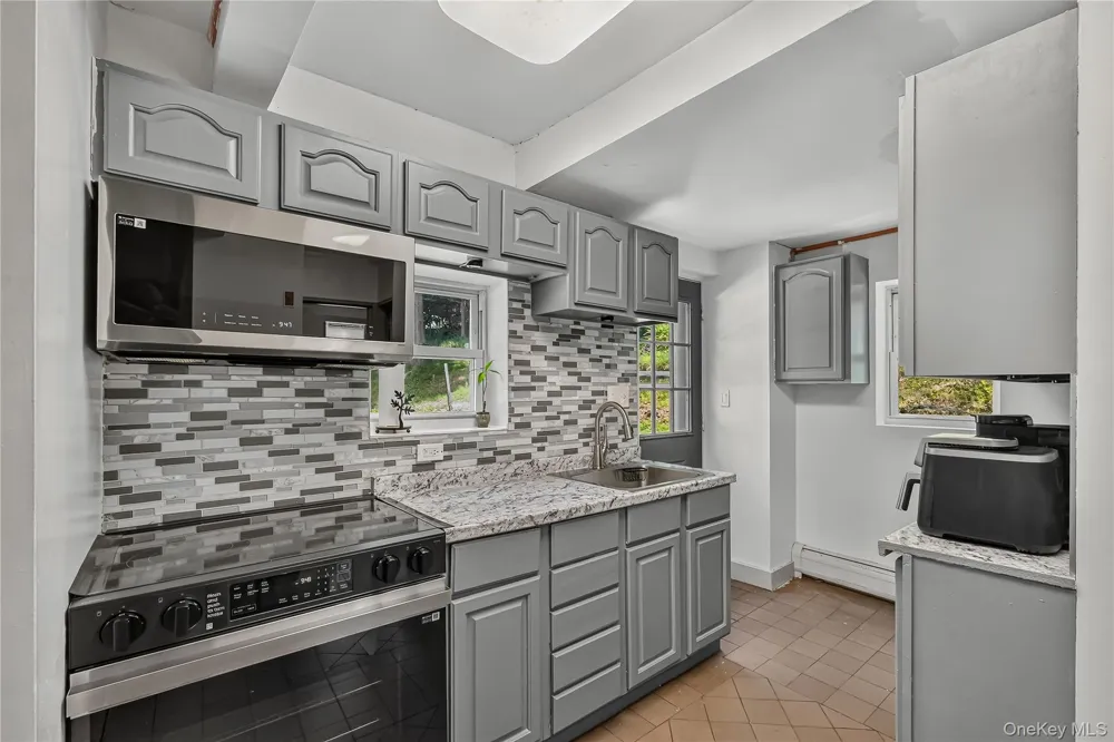 17 Underhill Trail Monroe, NY 10950