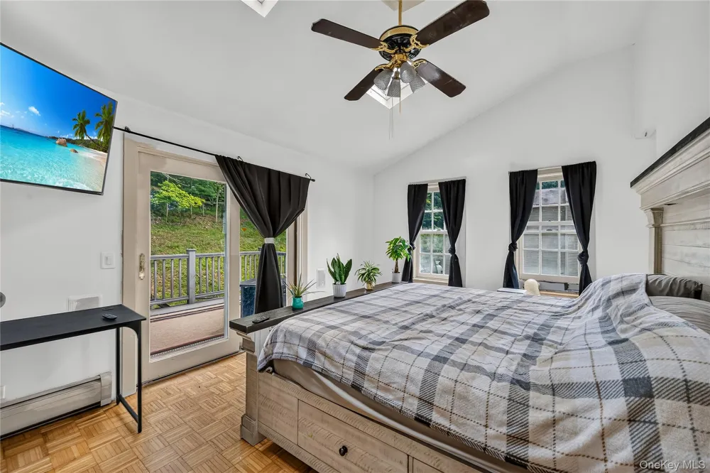 17 Underhill Trail Monroe, NY 10950