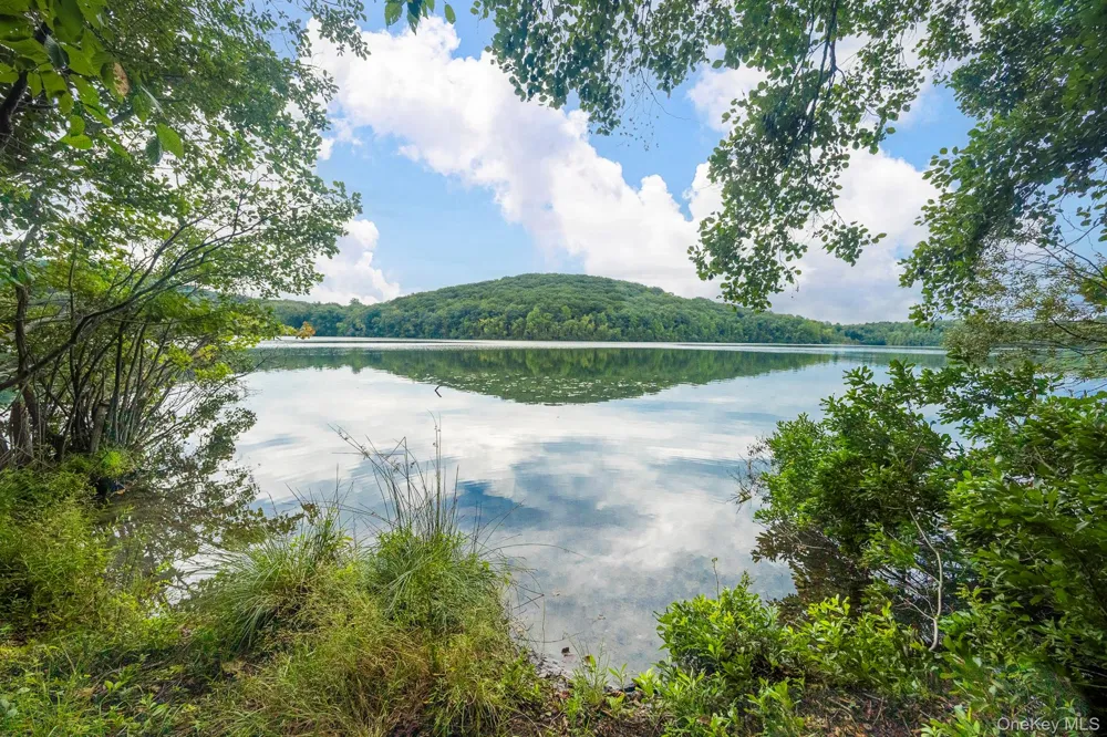 47 Rock Road Carmel, NY 10512