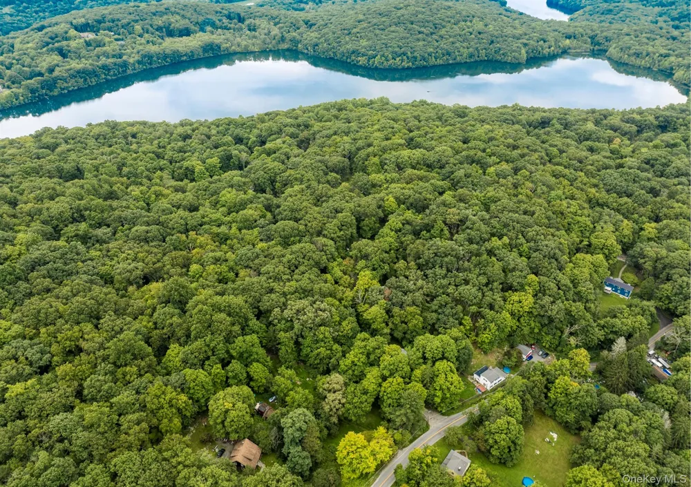 47 Rock Road Carmel, NY 10512