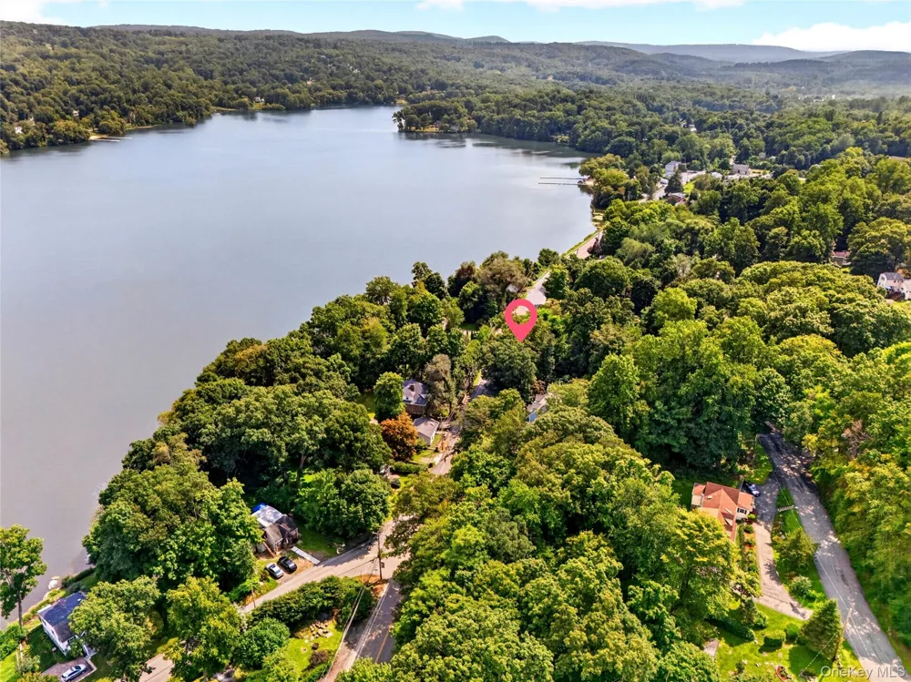 224 Haviland Drive Patterson, NY 12563