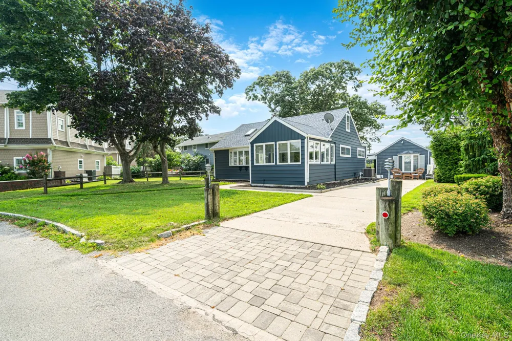 7 Oak Drive Jamesport, NY 11947
