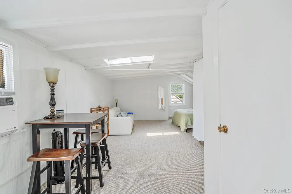7 Oak Drive Jamesport, NY 11947