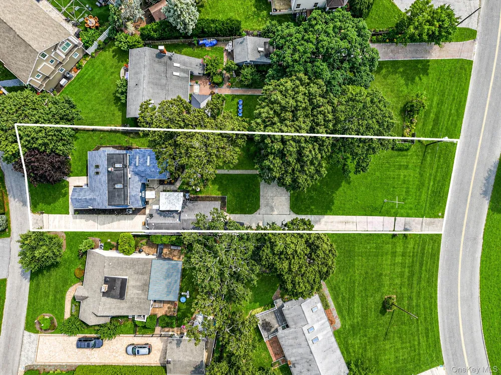 7 Oak Drive Jamesport, NY 11947