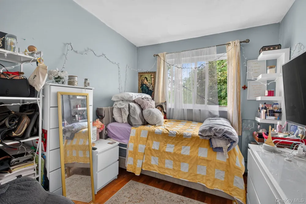50 Hampton Court Middletown, NY 10941