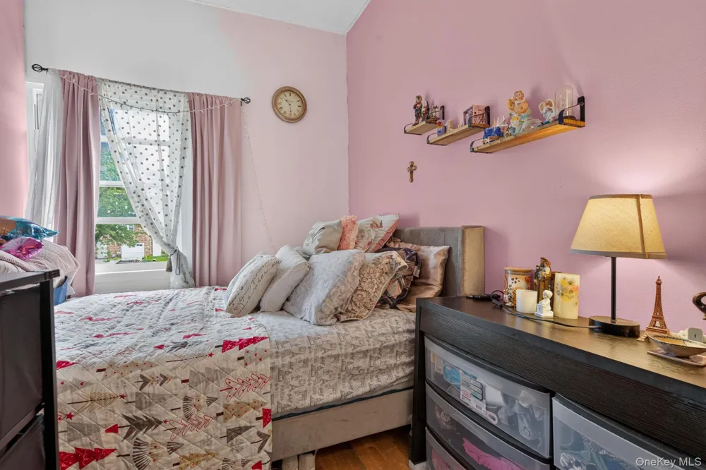 50 Hampton Court Middletown, NY 10941
