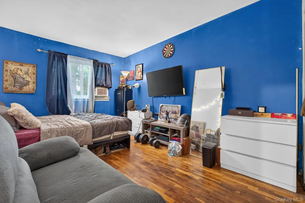 50 Hampton Court Middletown, NY 10941