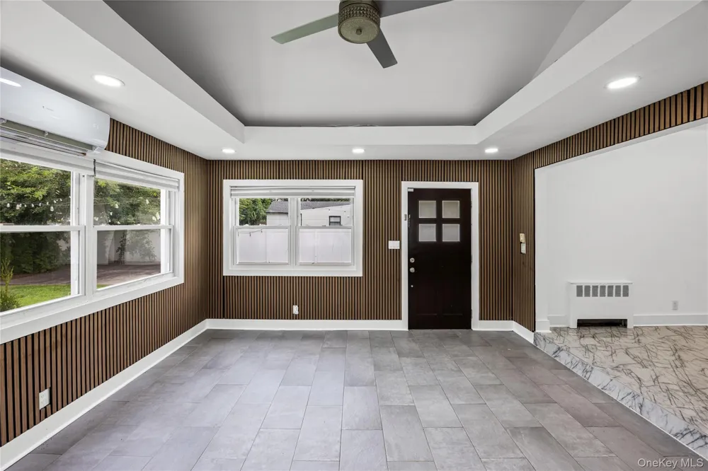 84 Rosedale Road North Woodmere, NY 11581