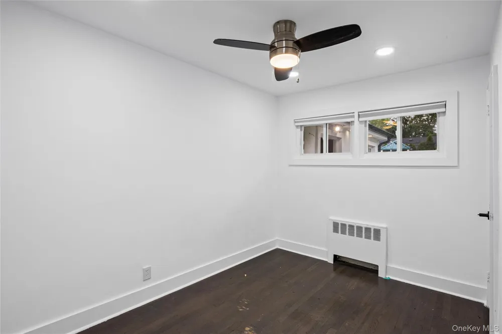 84 Rosedale Road North Woodmere, NY 11581