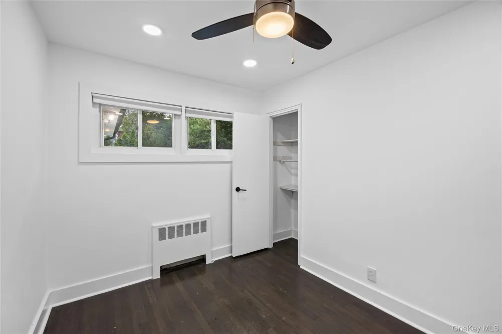 84 Rosedale Road North Woodmere, NY 11581