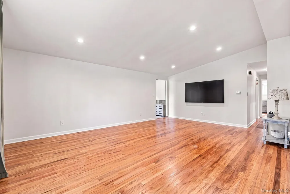 1 Gloria Court New City, NY 10956