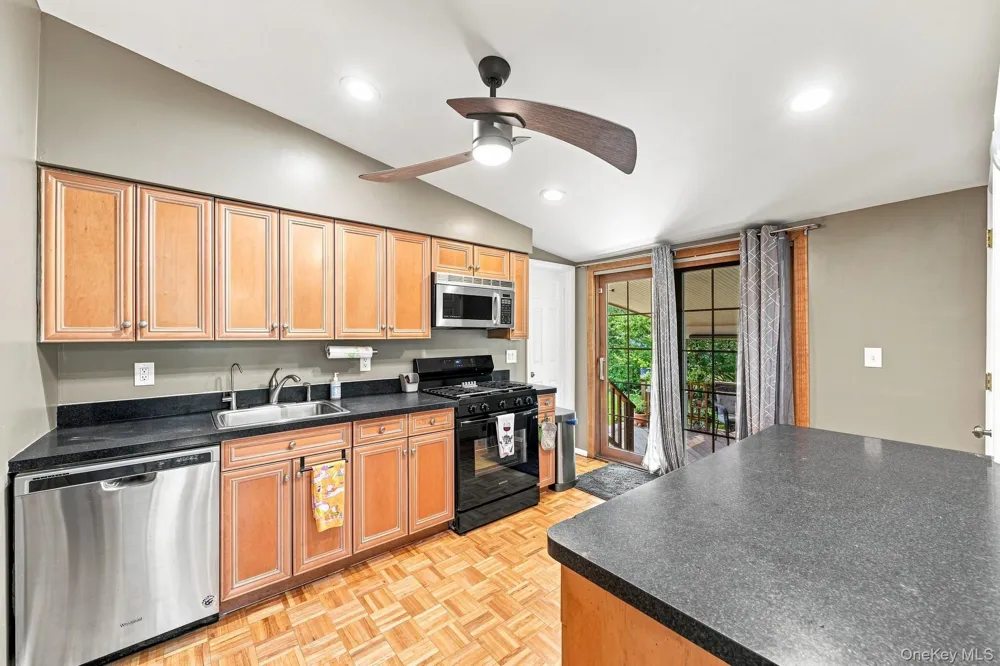 1 Gloria Court New City, NY 10956