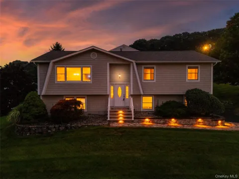 59 Walter Drive