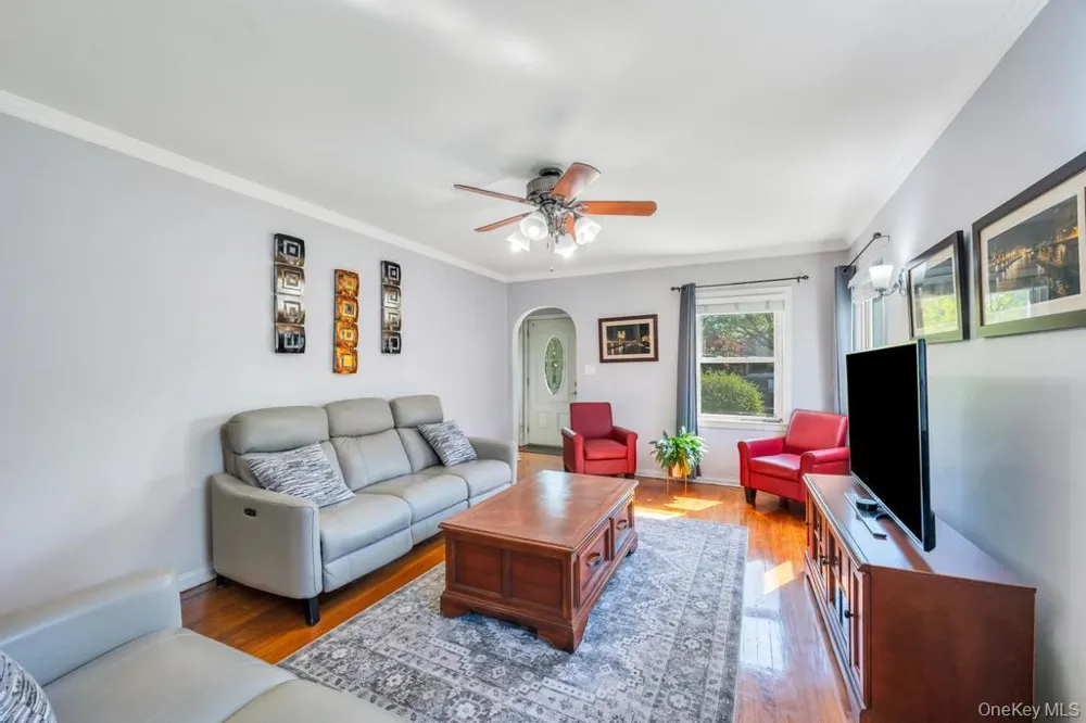 8726 249th Street Bellerose, NY 11426