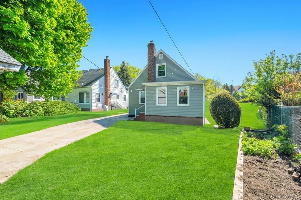 8726 249th Street Bellerose, NY 11426
