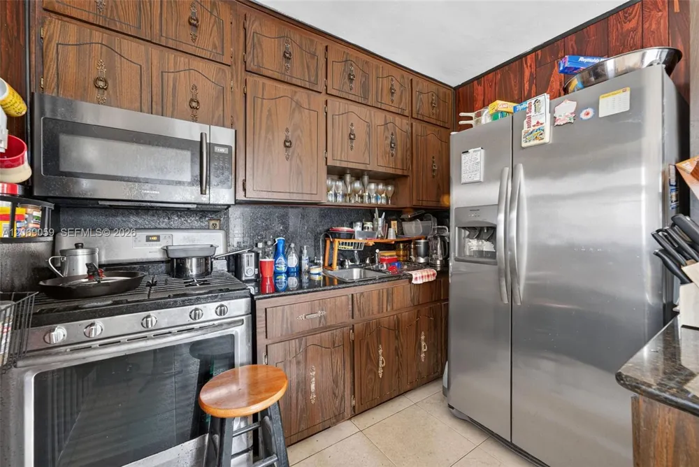 3111 NW 57th St Miami, FL 33142