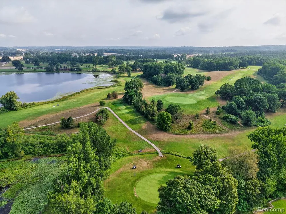 9200 Scenic Way Oxford Charter Township, MI 48371