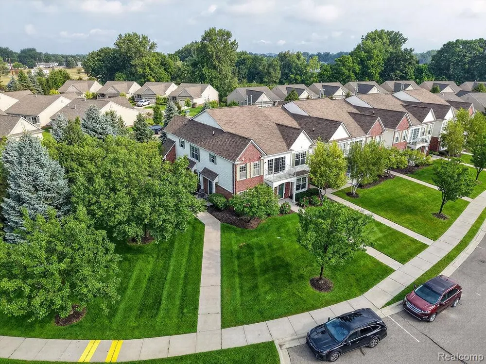 9200 Scenic Way Oxford Charter Township, MI 48371