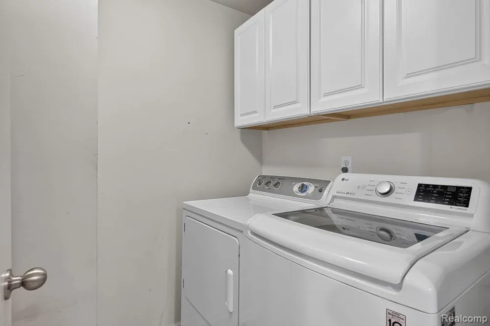 9200 Scenic Way Oxford Charter Township, MI 48371