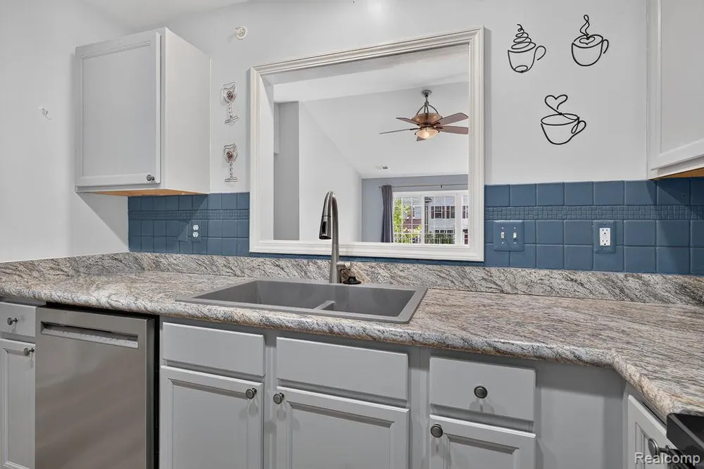 9200 Scenic Way Oxford Charter Township, MI 48371