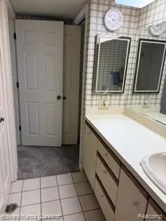 416 N. Helen Avenue #7 Rochester City, MI 48307