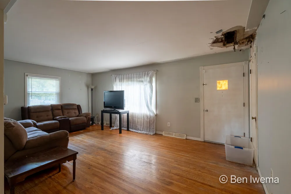 4623 Grantwood Avenue SE Kentwood City, MI 49508