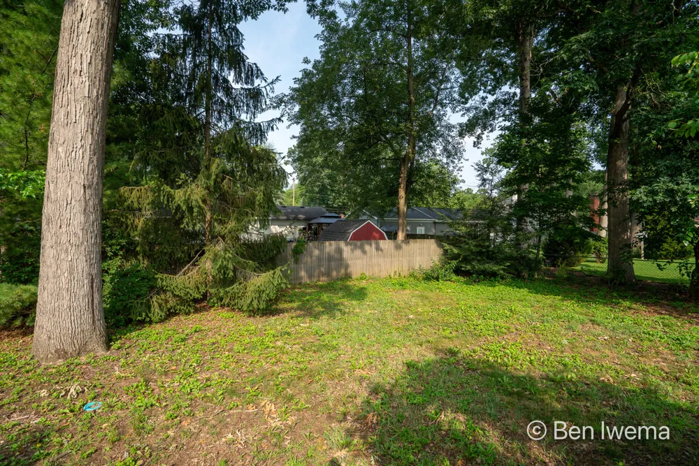 4623 Grantwood Avenue SE Kentwood City, MI 49508