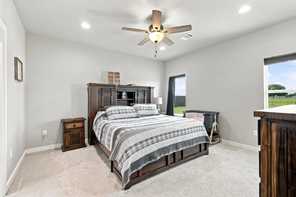 171 Bull Run Calera, OK 74730