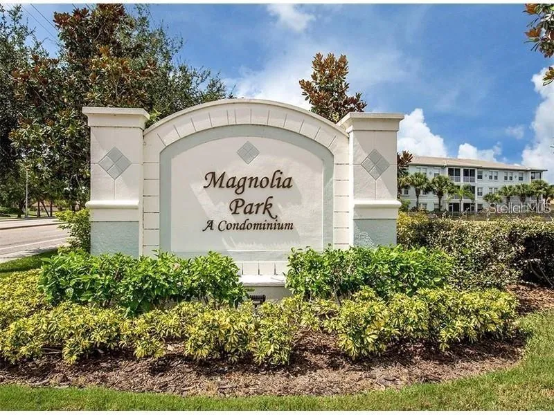200 GARDENS EDGE DRIVE #214 Venice, FL 34285
