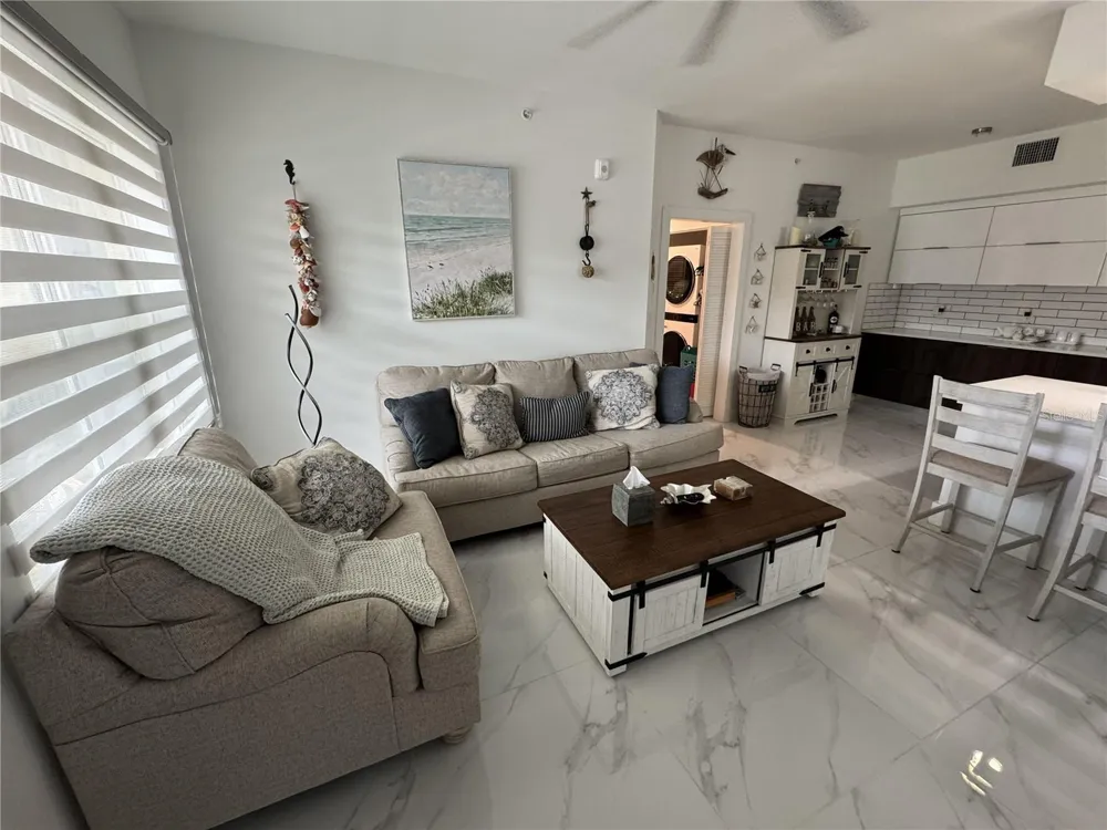 200 GARDENS EDGE DRIVE #214 Venice, FL 34285