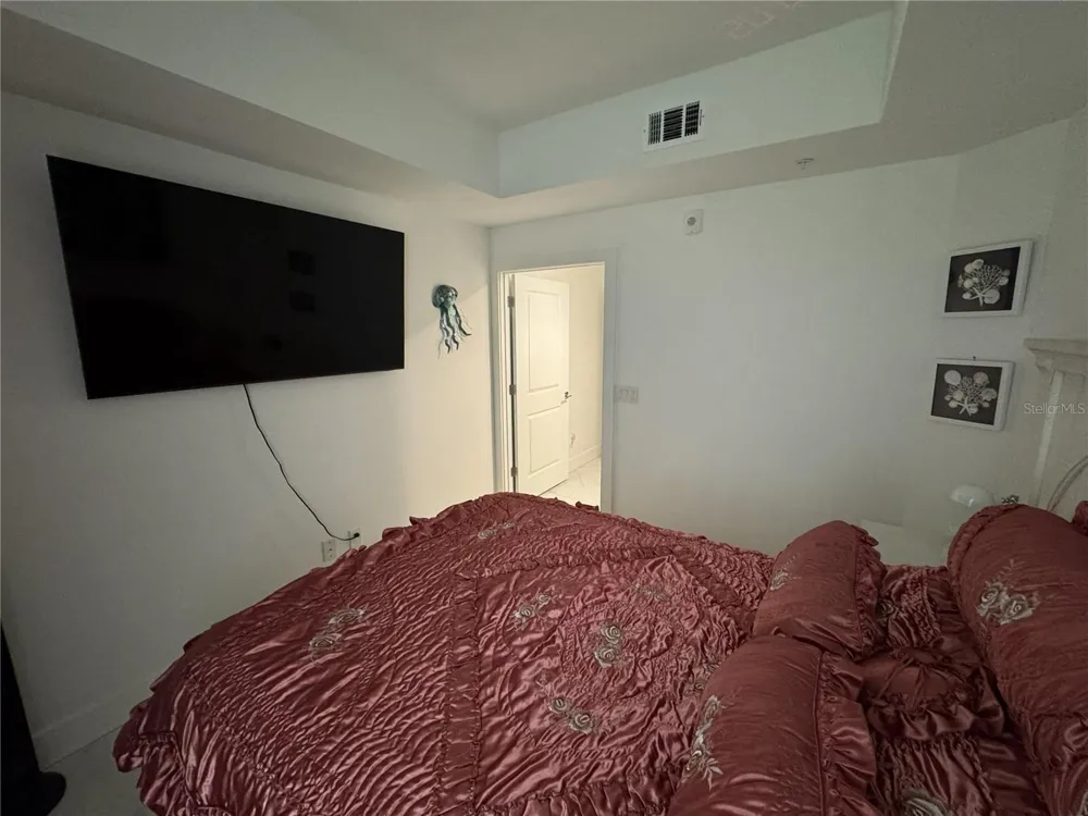 200 GARDENS EDGE DRIVE #214 Venice, FL 34285