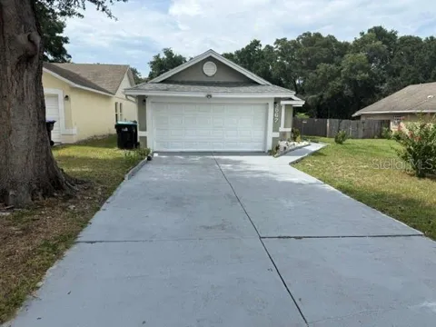 6567 MERITMOOR CIRCLE