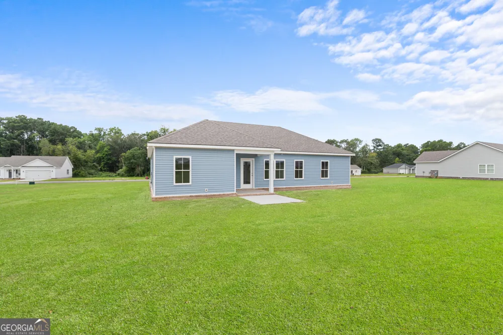 140 Landmark CIR Statesboro, GA 30458