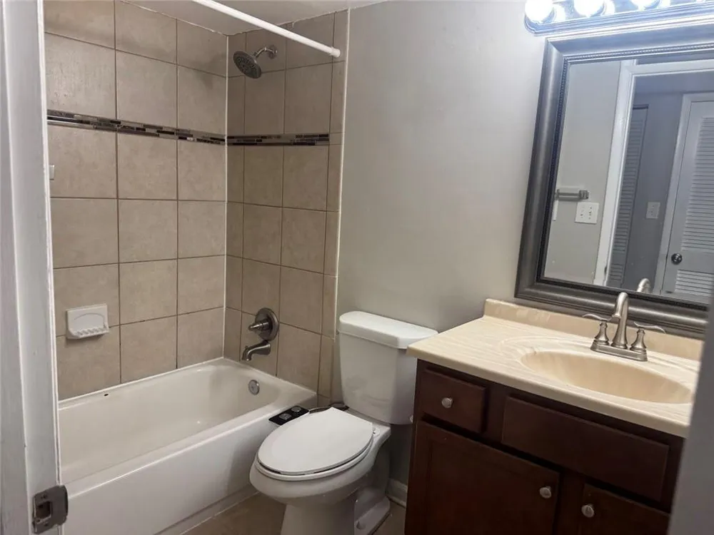 2207 Surrey Court SE Marietta, GA 30067