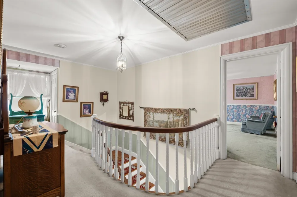 321 S Mary Wills Point, TX 75169