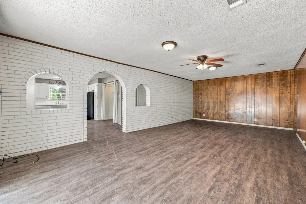 905 Meadowlark Lane Stephenville, TX 76401