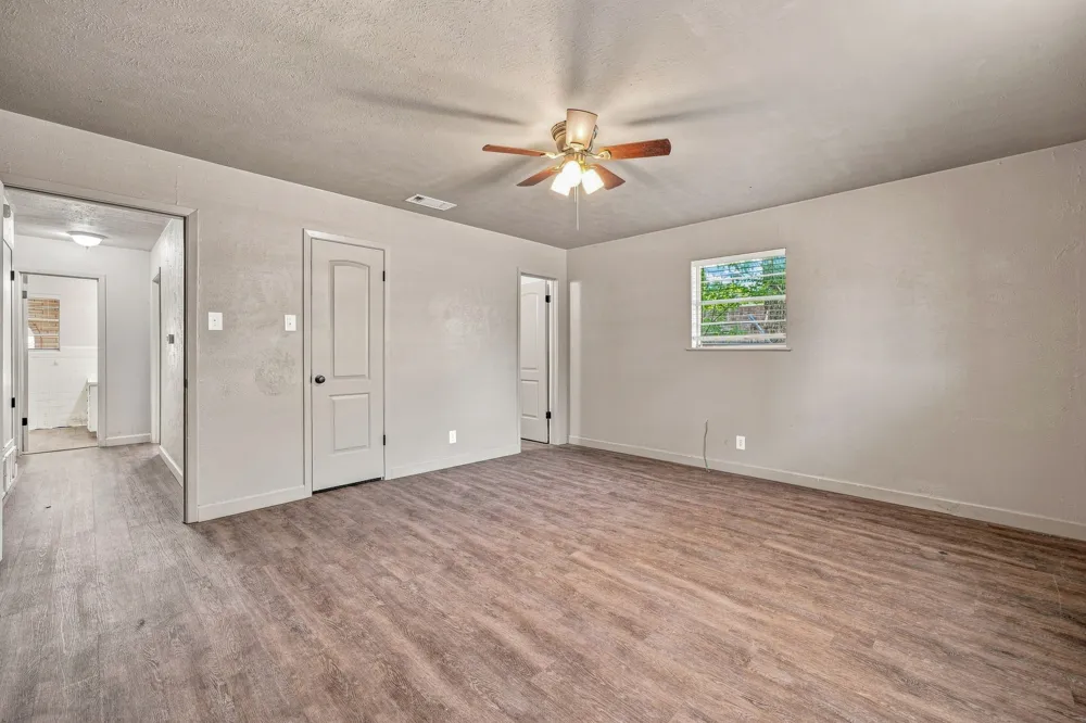 905 Meadowlark Lane Stephenville, TX 76401