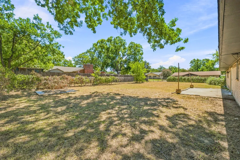 905 Meadowlark Lane Stephenville, TX 76401