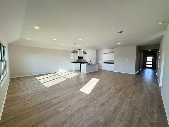 3300 Kingdom Drive Denton, TX 76208