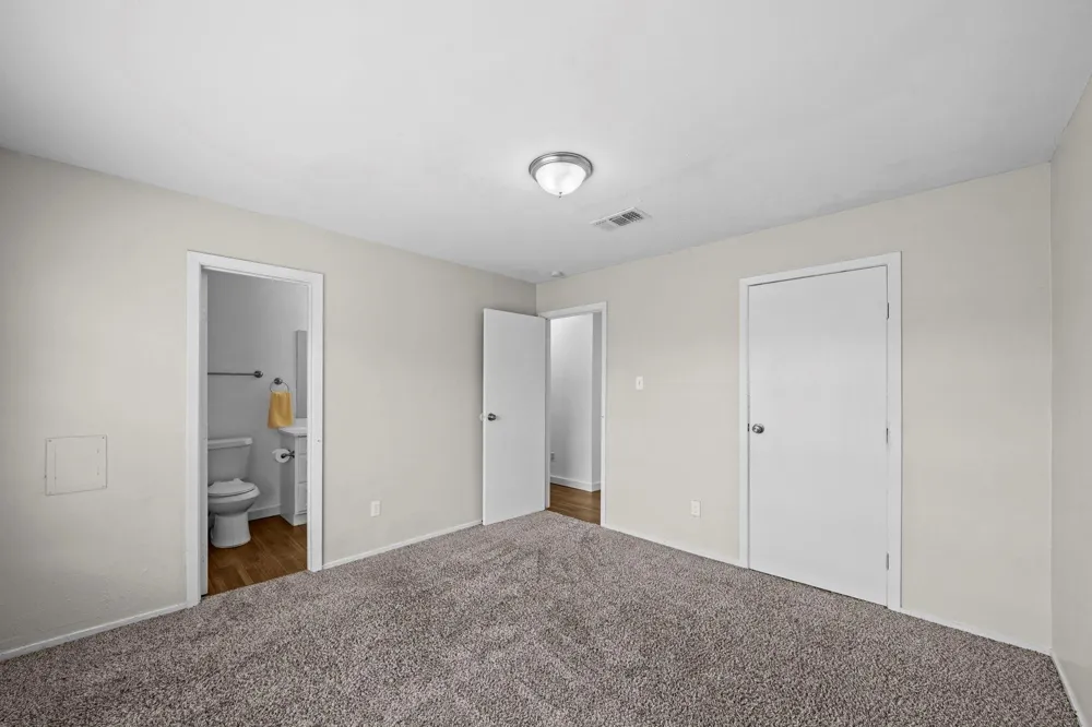 16723 Running Quail Court Houston, TX 77489