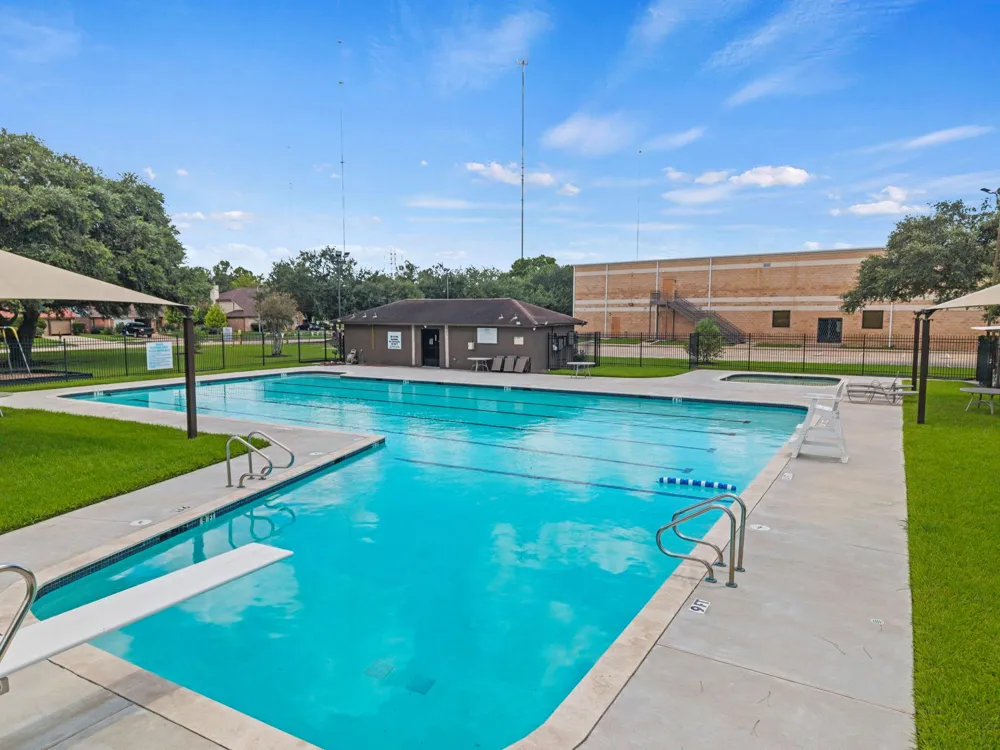 16723 Running Quail Court Houston, TX 77489