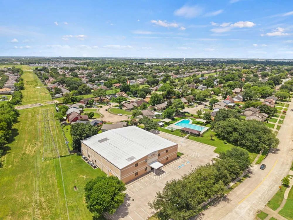 16723 Running Quail Court Houston, TX 77489
